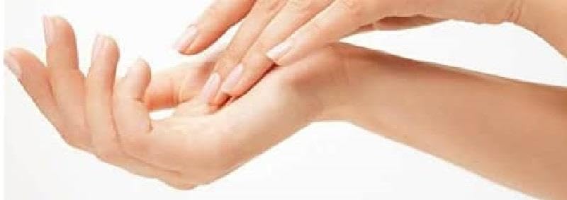 DALAN D'OLİVE - %100 DOĞAL ZEYTİNYAĞLI - HIZLI EMİLEN BESLEYİCİ KREM 60 mL